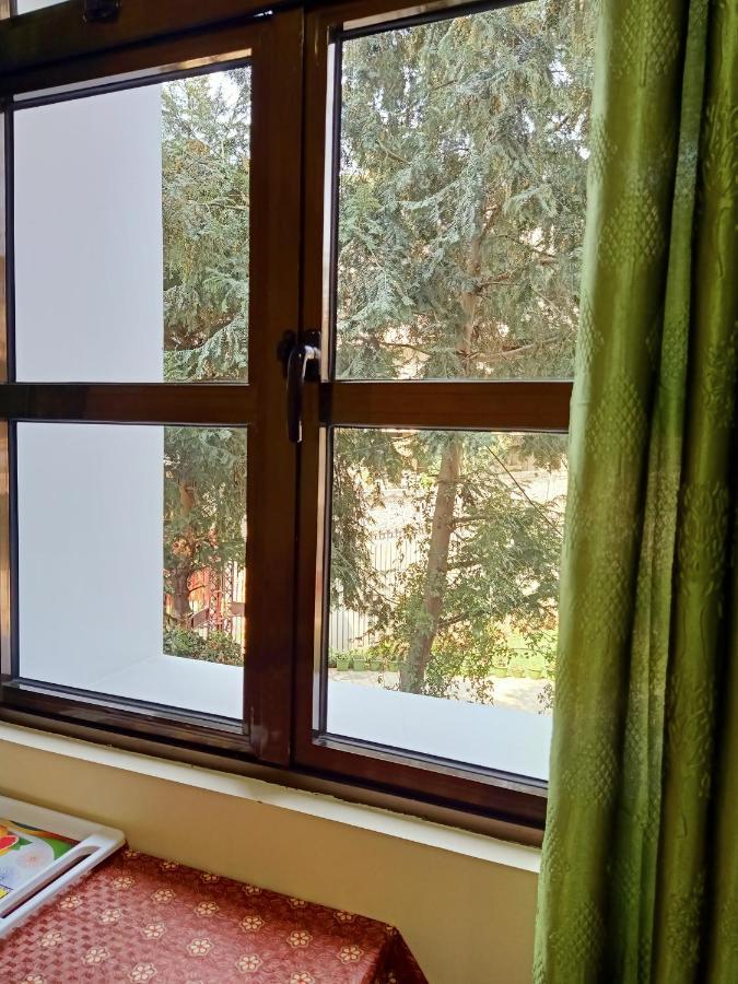 Khriang Khongwir Homestay Шиллонг Экстерьер фото